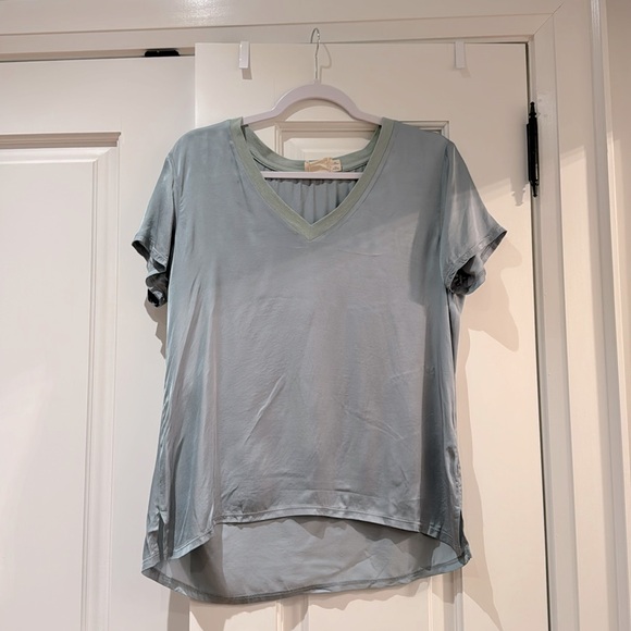 Nation LTD June Sateen V-Neck - Size S - Picture 4 of 7